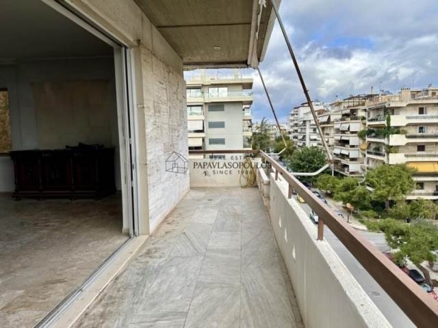 (For Sale) Residential Floor Apartment || Athens South/Nea Smyrni - 137 Sq.m, 3 Bedrooms, 380.000€ 