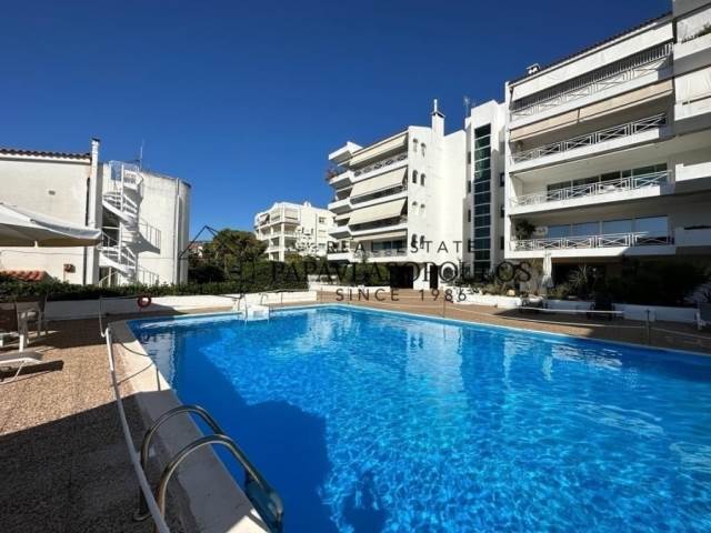 (For Sale) Residential Apartment || East Attica/Voula - 150 Sq.m, 3 Bedrooms, 950.000€ 