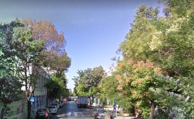 (For Sale) Commercial Retail Shop || Athens Center/Athens - 425 Sq.m, 1.550.000€ 